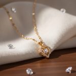 Elegant Heart Pendant Necklace – Gold Tone Minimal Jewellry - Image 5